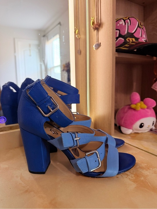 Katy Perry Collections Shoes - Katy Perry Collections Two-Tone Blue Buckle Block Heels